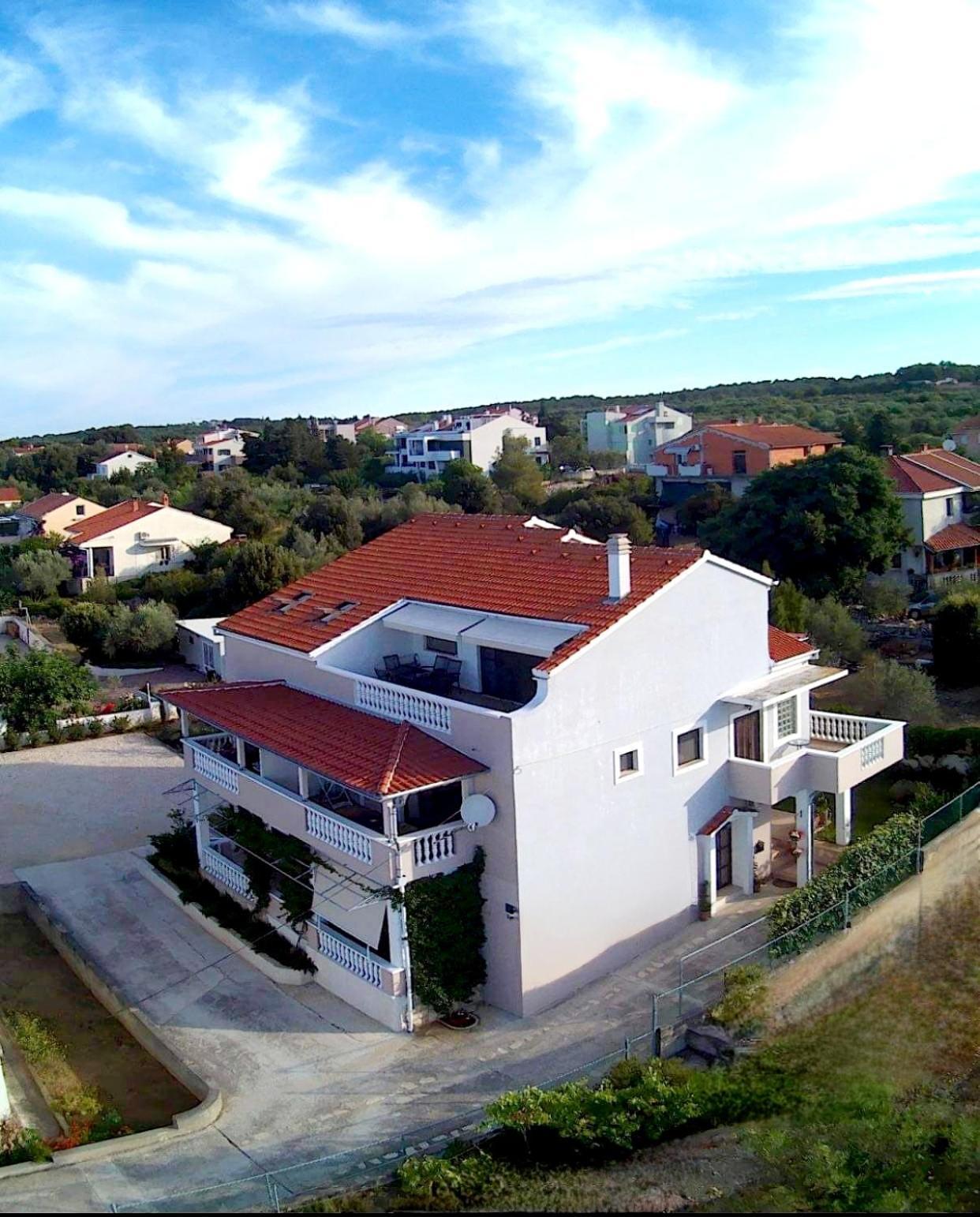 Apartman Lipotica Diklo Zadar Buitenkant foto