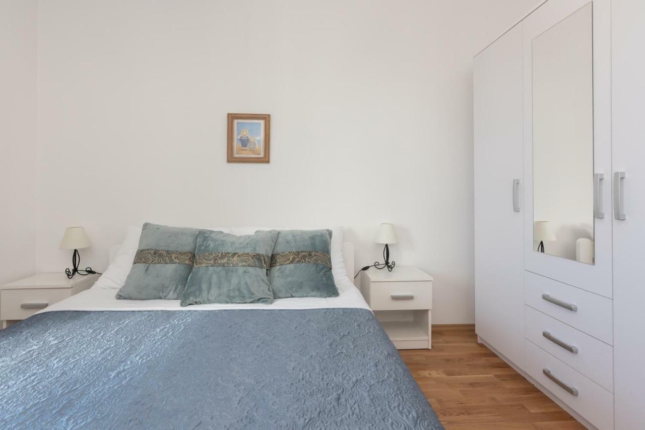 Apartman Lipotica Diklo Zadar Buitenkant foto
