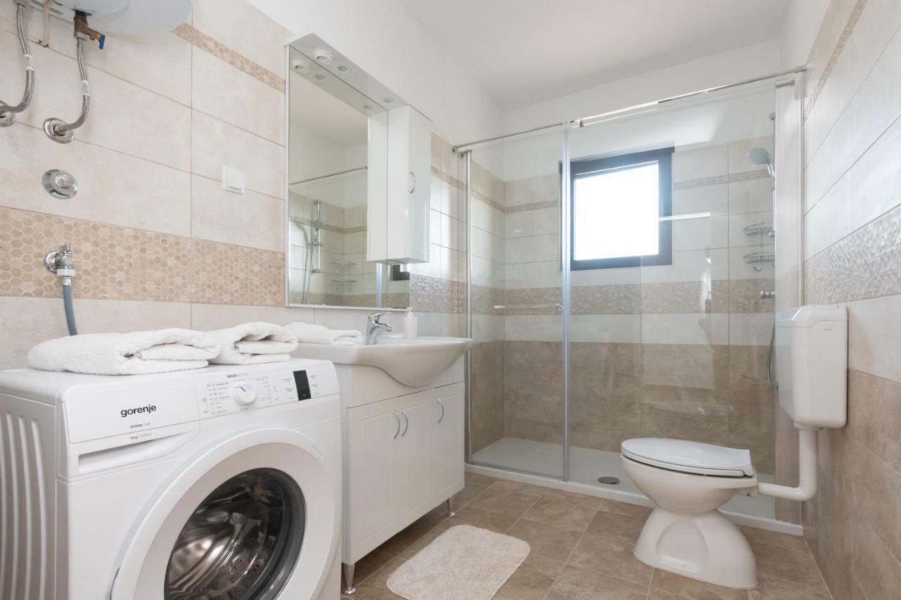 Apartman Lipotica Diklo Zadar Buitenkant foto