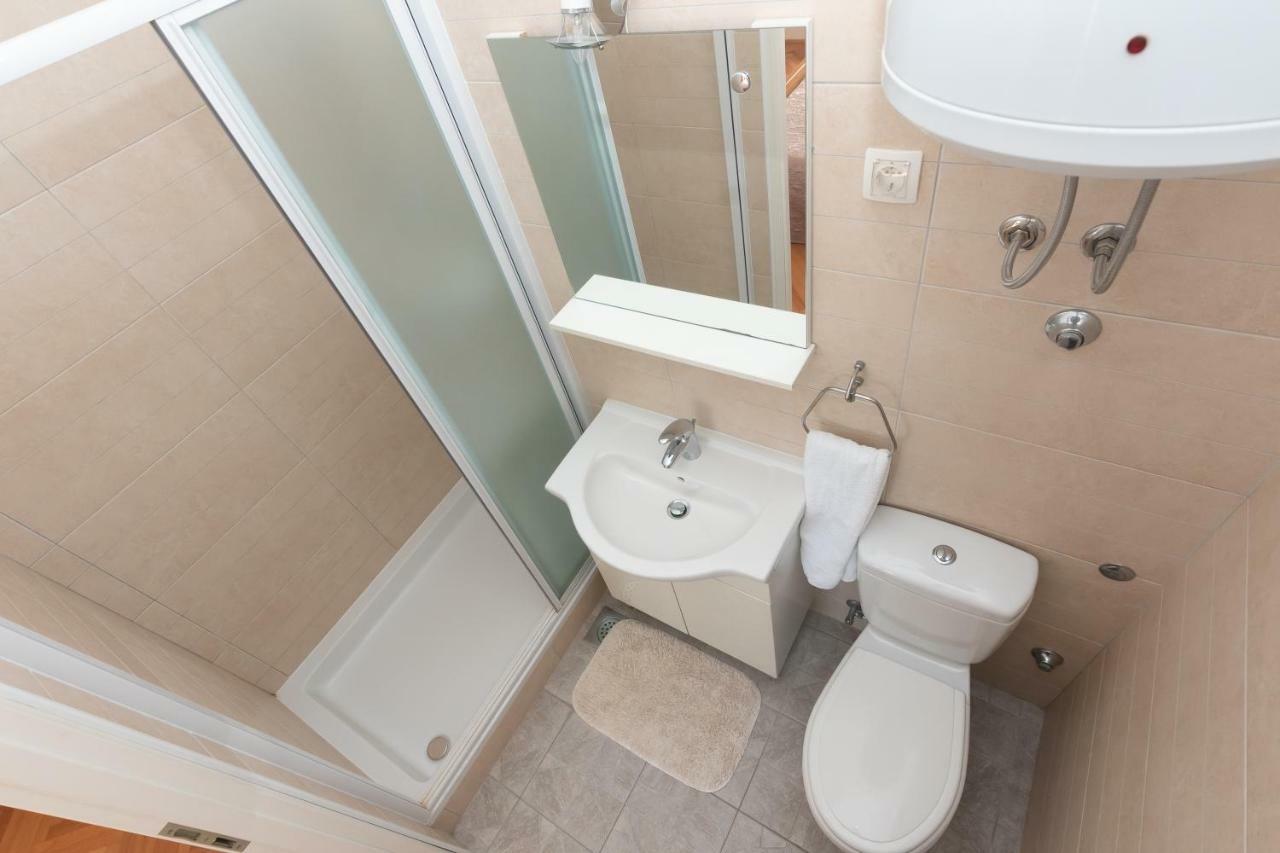 Apartman Lipotica Diklo Zadar Buitenkant foto